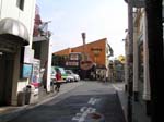 duck down the alleyway